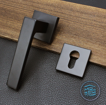 روزتات و أوكر